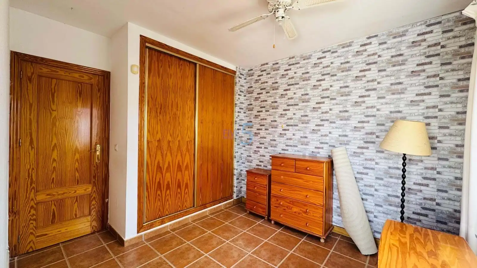 Dormitori de Casa o xalet en venda en Orihuela amb Aire condicionat, Terrassa i Traster