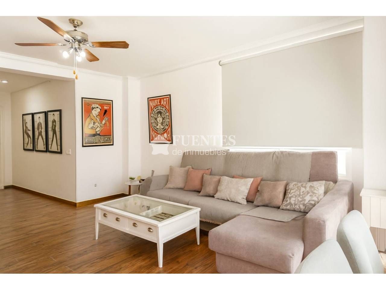 Sala d'estar de Pis en venda en Alicante / Alacant amb Aire condicionat, Calefacció i Moblat