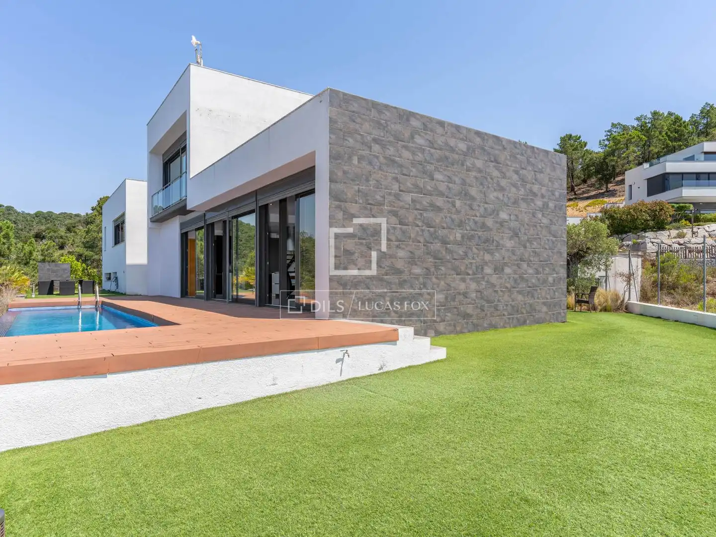 Terrasse von Haus oder Chalet zum Verkauf in Lloret de Mar mit Klimaanlage, Privatgarten und Terrasse