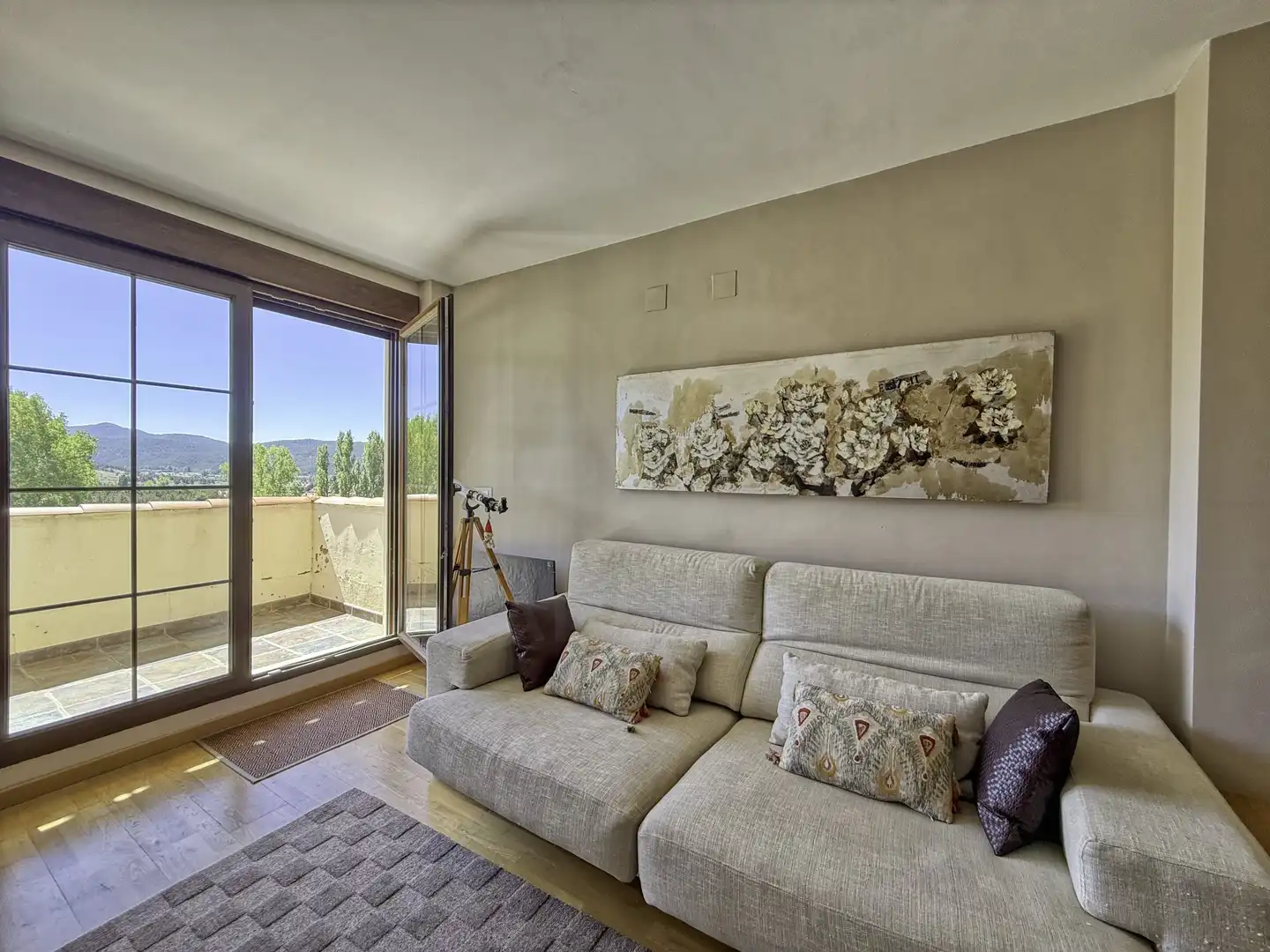 Sala de estar de Ático en venta en Alcalá de la Selva con Calefacción y Terraza