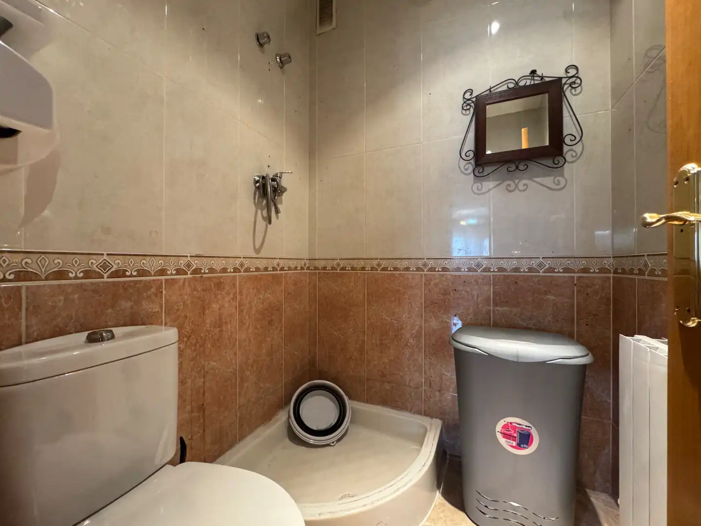 Baño de Piso en venta en Cehegín con Aire acondicionado, Calefacción y Terraza