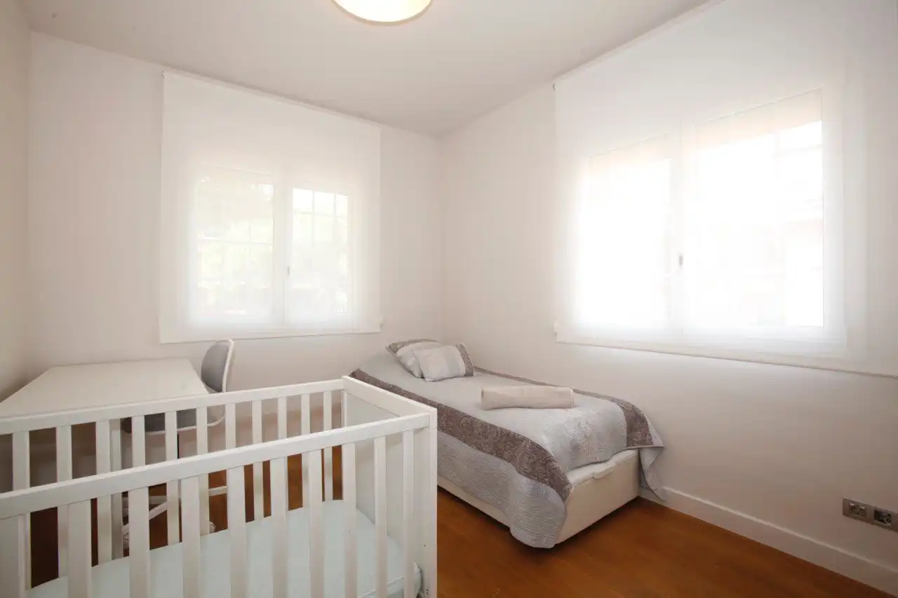 Habitación de Casa o chalet en venta en Gavà con Aire acondicionado, Calefacción y Jardín privado