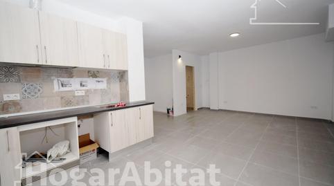 Photo 4 of Flat for sale in Calle Santiago, Avenida de Abril - 9 de Octubre, Sagunto / Sagunt