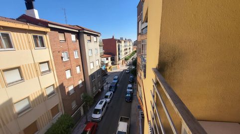 Foto 2 de Pis en venda a Juan XXIII, El Ejido - Santa Ana, León Capital