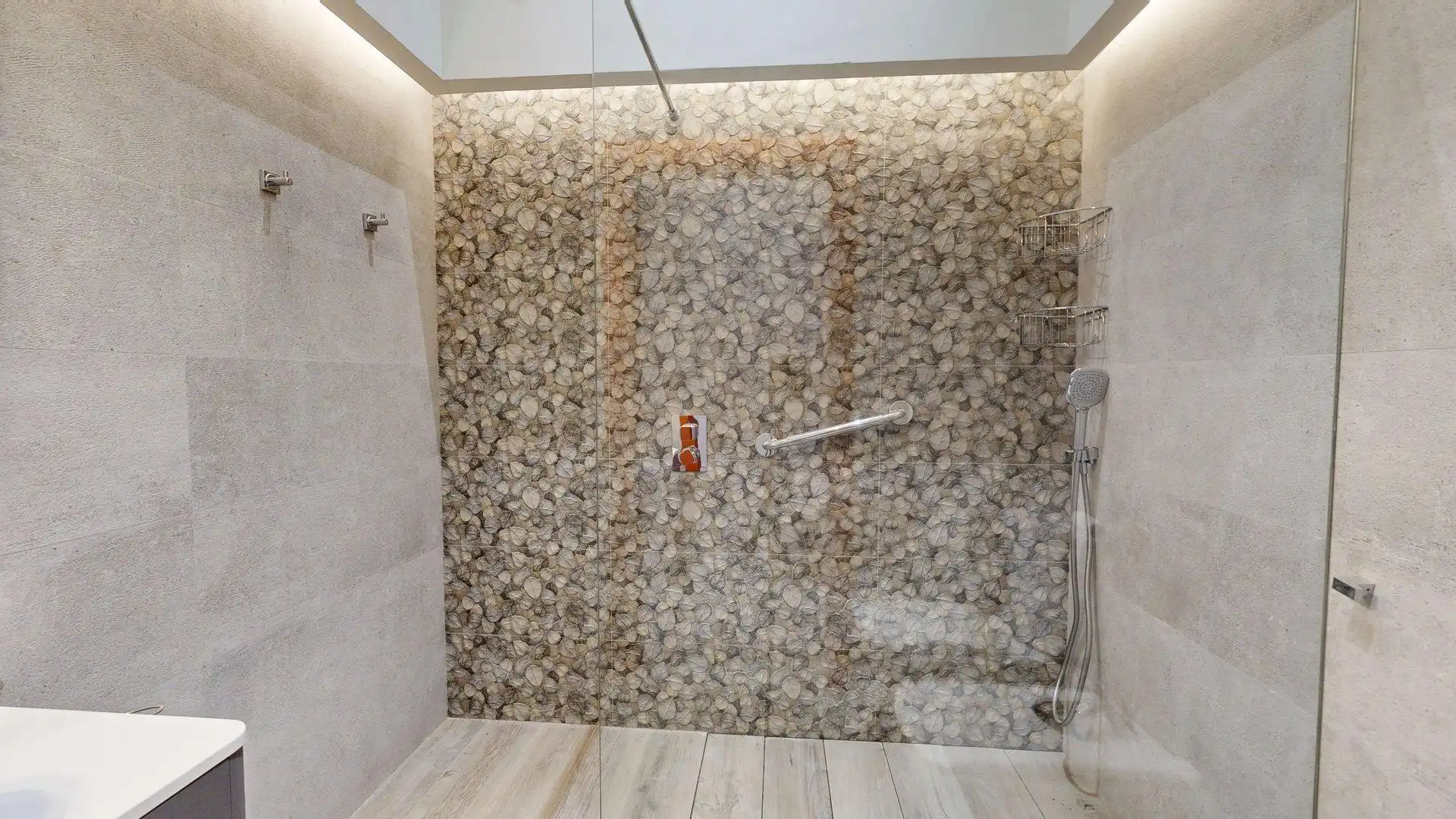 Baño de Casa o chalet en venta en Zaragoza con Aire acondicionado, Calefacción y Jardín privado
