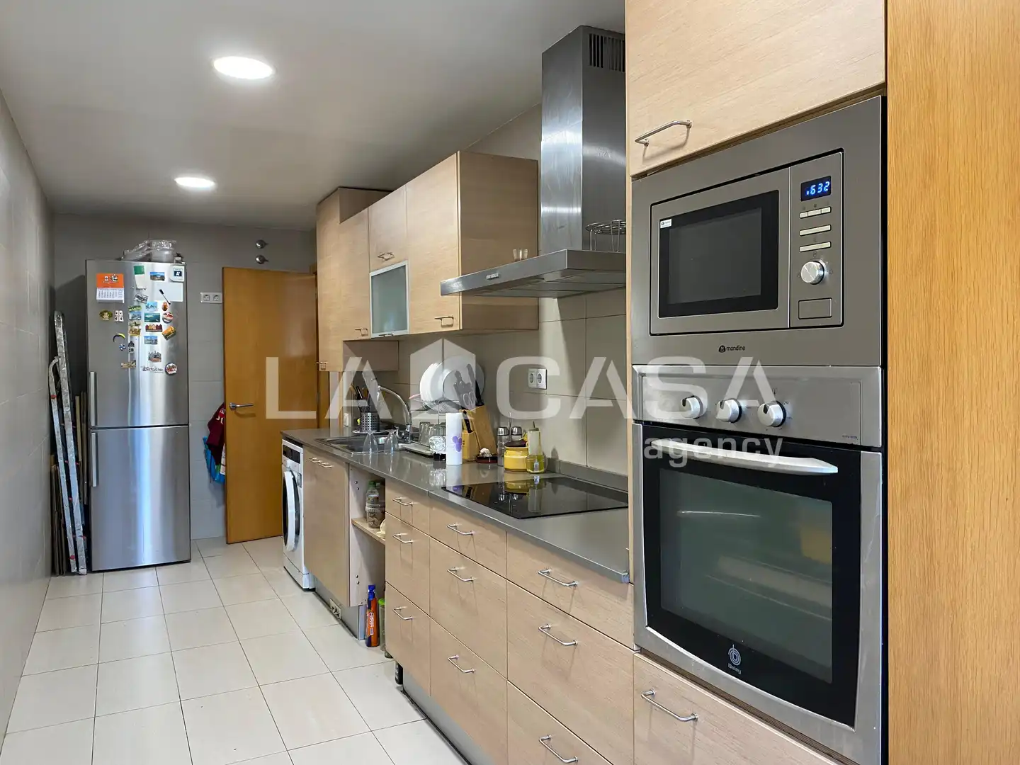 Cocina de Ático en venta en Santa Coloma de Gramenet con Calefacción, Terraza y Trastero