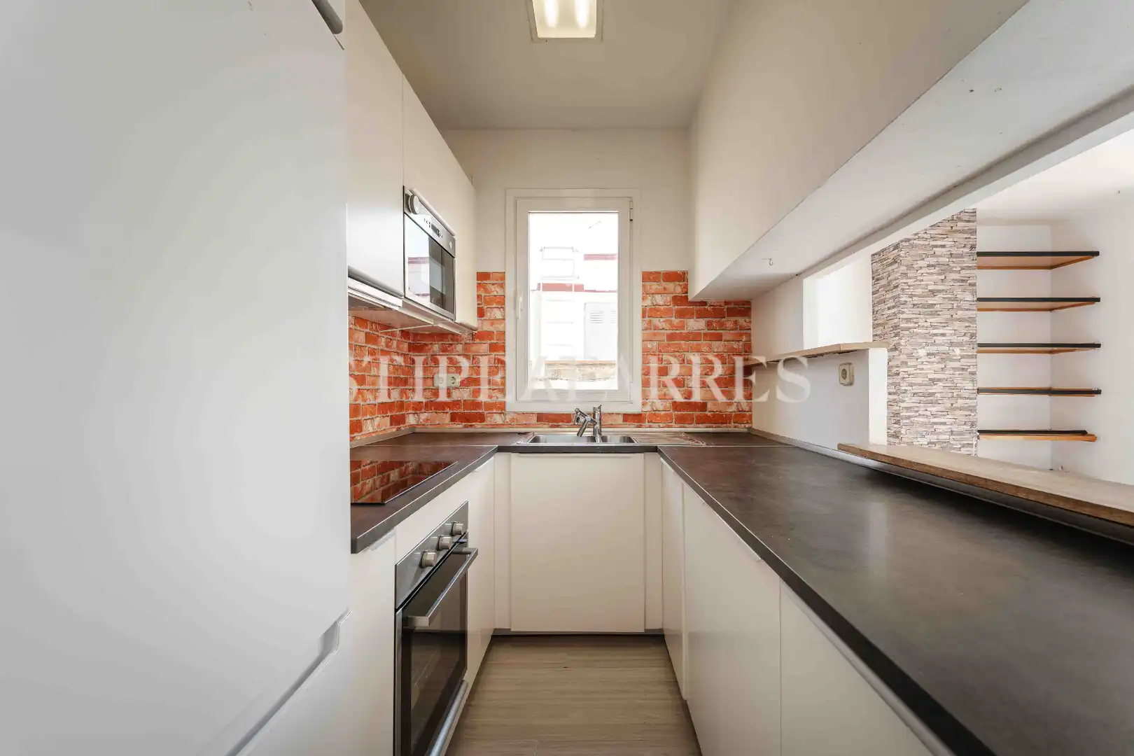 Cocina de Ático en venta en Barcelona con Aire acondicionado, Calefacción y Trastero