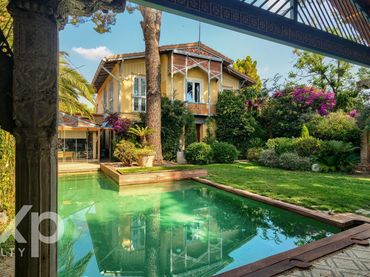 Chalet con balcón en venta en Piscinas
