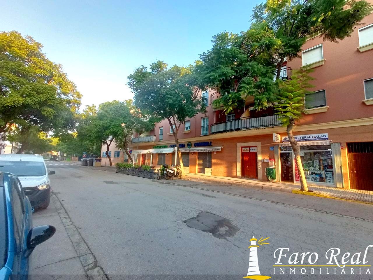 Flat to rent in V Centenario - Piletas - Capuchinos