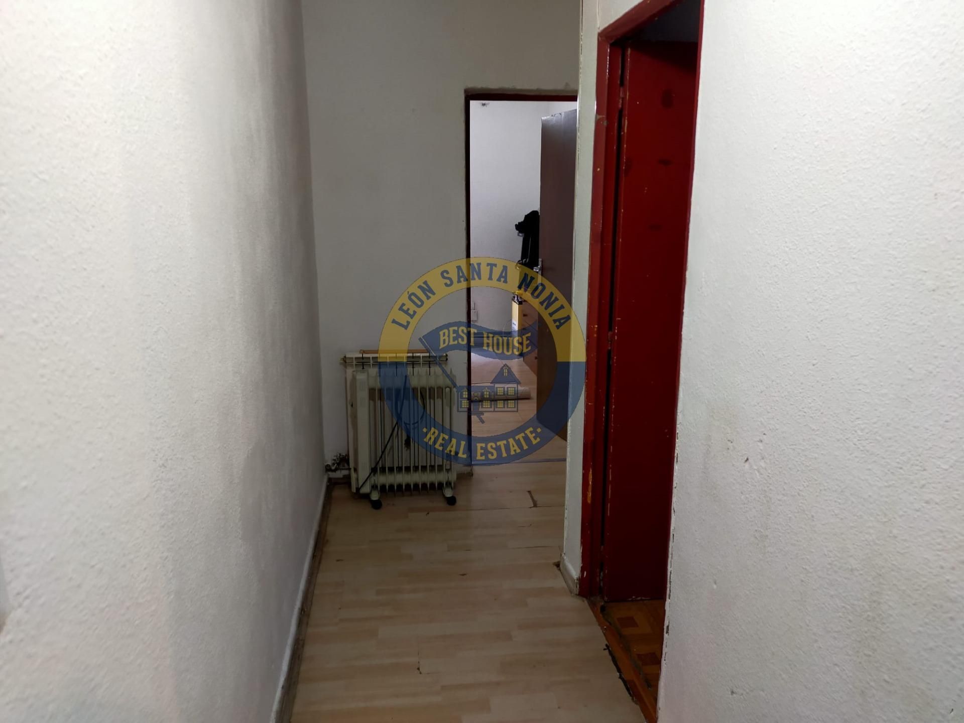 Apartamento en venta en León Capital  con Trastero