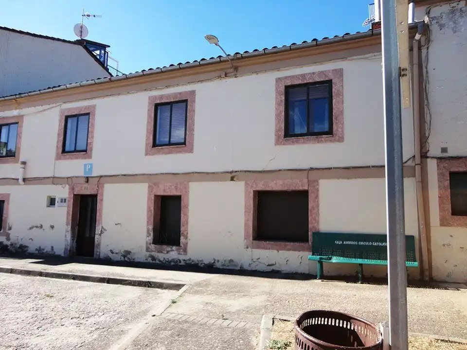 Vista exterior de Finca rústica en venta en Regumiel de la Sierra con Calefacción y Amueblado