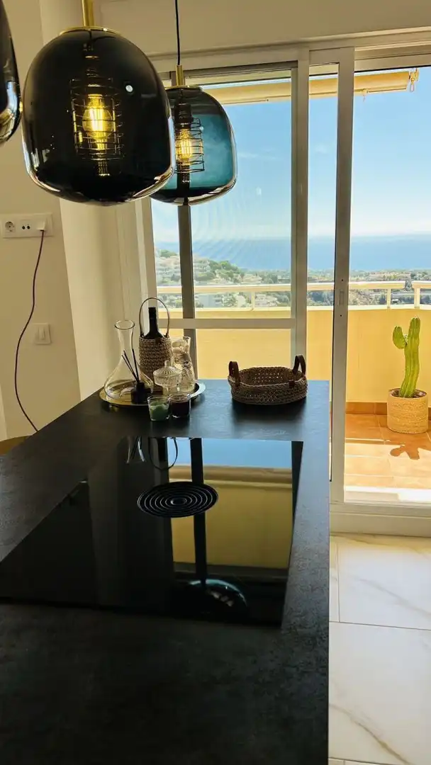 Apartament amb piscina en venda a Calahonda, imagen 15