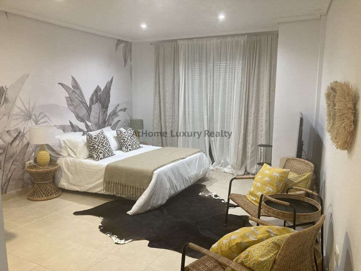 Estudi de lloguer a CERVANTES, Guargacho