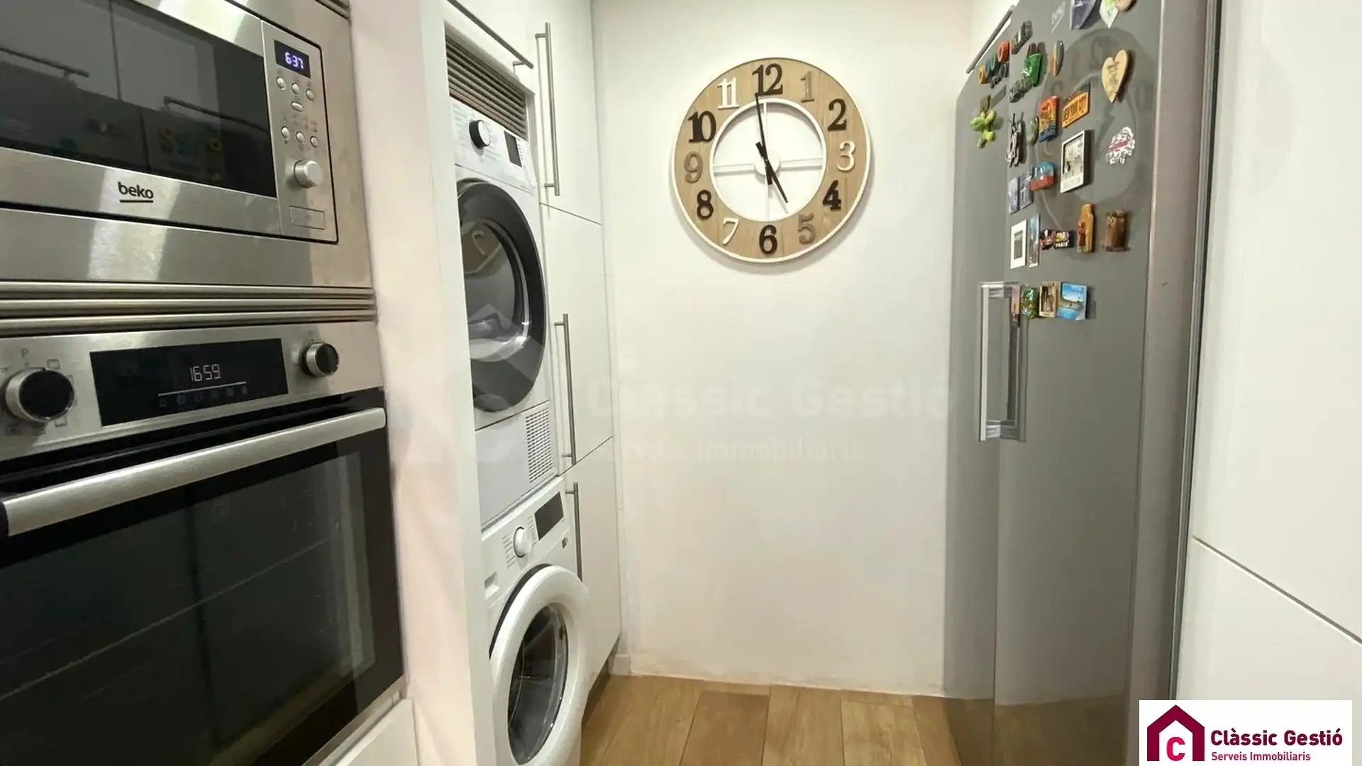 Kitchen of Flat for sale in Terrassa  with Air Conditioner, Heating and Balcony