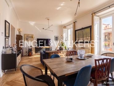 Piso con balcón en venta en Centro
