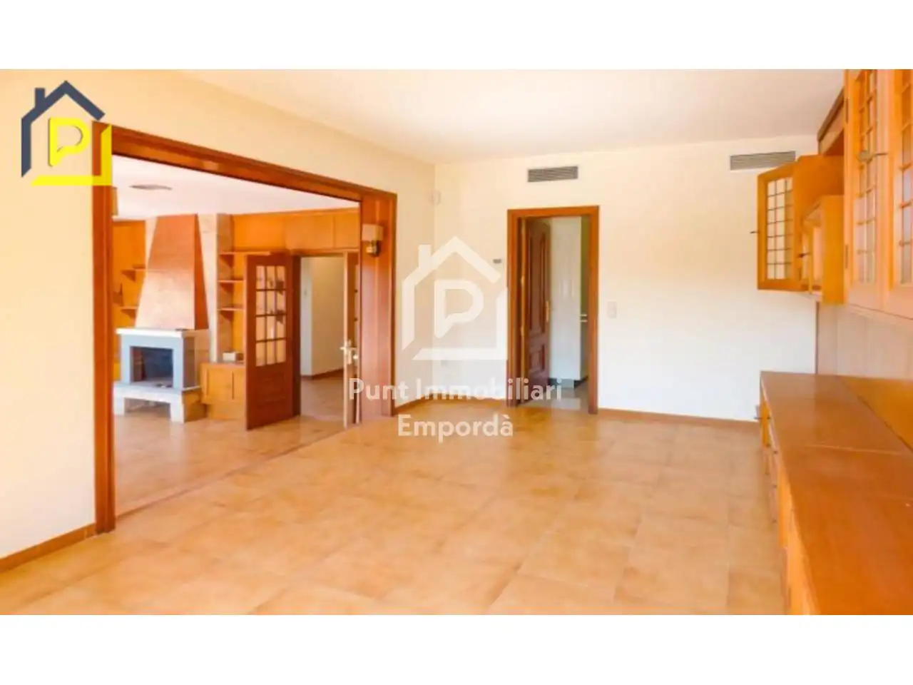 Casa o chalet en venta en Sant Climent Sescebes con Calefacción, Jardín privado y Terraza