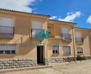 Exterior view of Country house for sale in Aldeanueva de la Sierra  with Heating, Storage room and Balcony