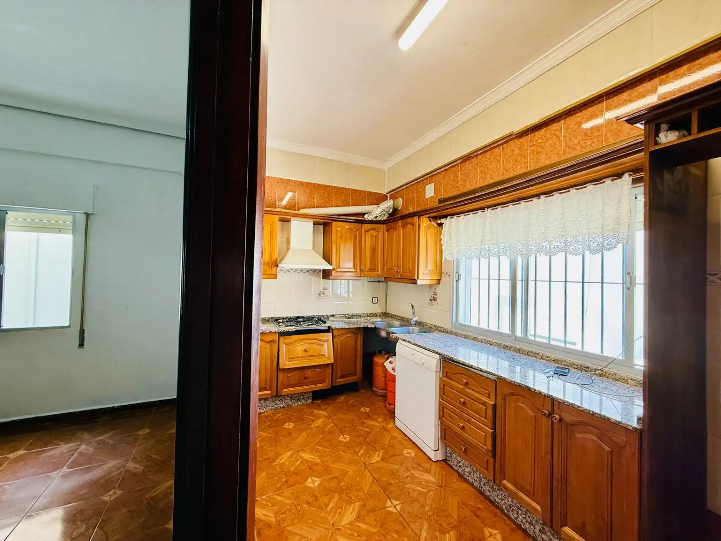 Cocina de Piso en venta en Conil de la Frontera