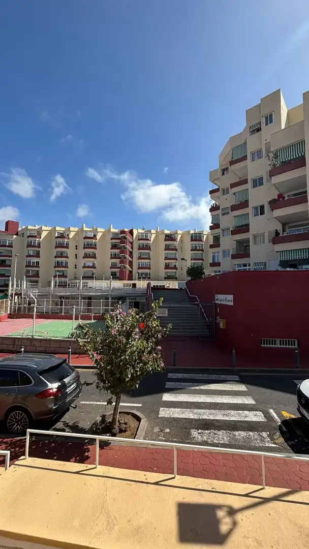 Vista exterior de Piso en venta en Adeje con Terraza