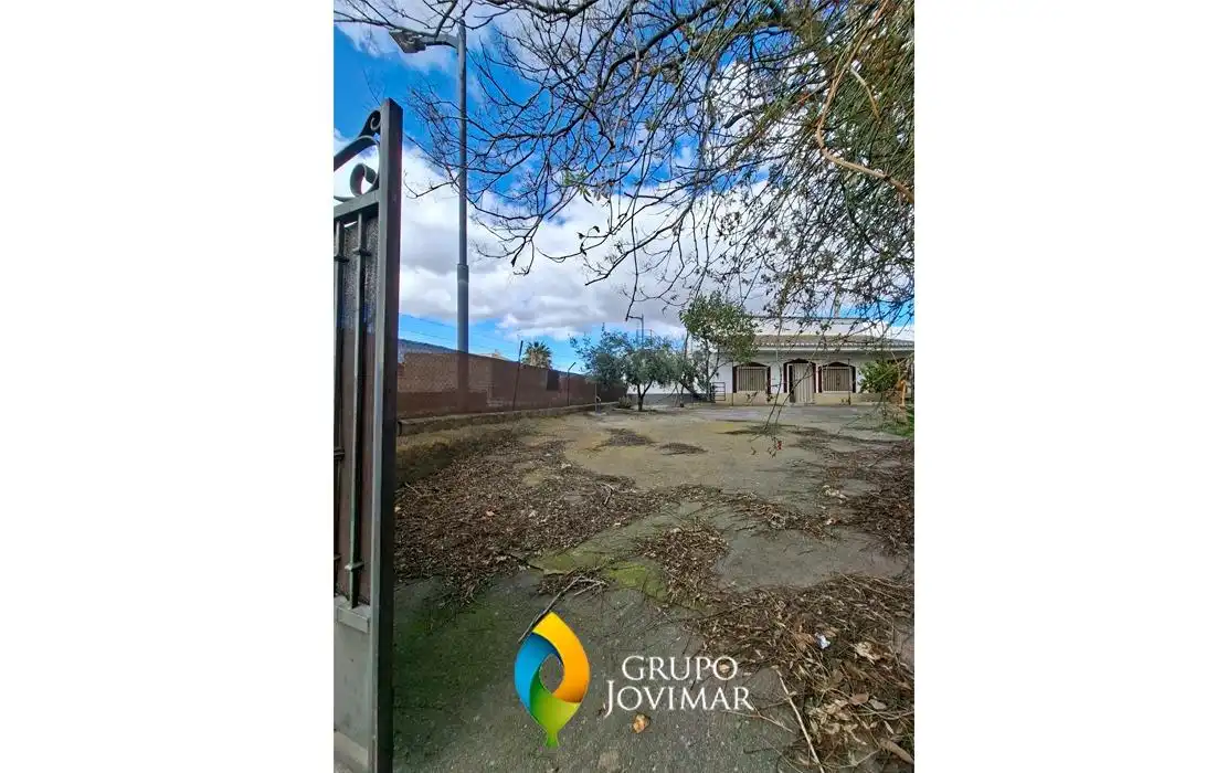 Casa o chalet en venta en Purullena con Jardín privado, Terraza y Amueblado