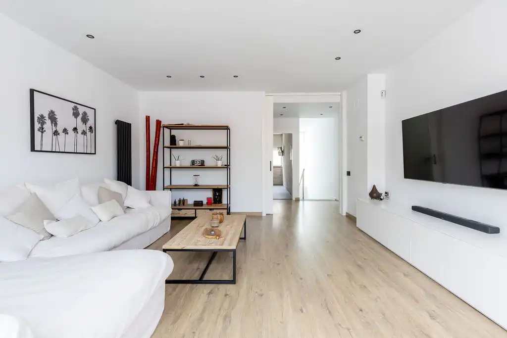 Wohnzimmer von Haus oder Chalet zum Verkauf in Badalona mit Klimaanlage, Heizung und Parkett