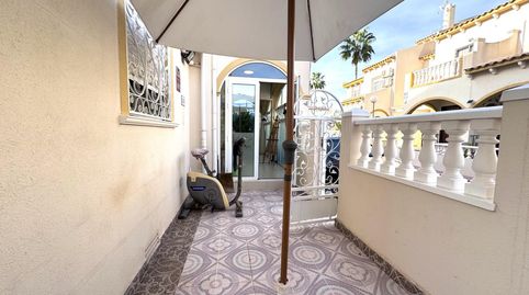 Foto 2 de Casa adosada en venta en Playa Flamenca, Orihuela