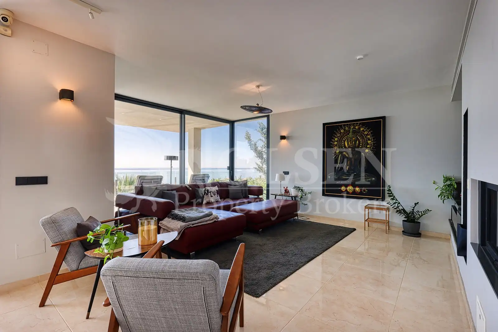 Sala de estar de Casa o chalet en venta en Estepona con Aire acondicionado, Calefacción y Jardín privado