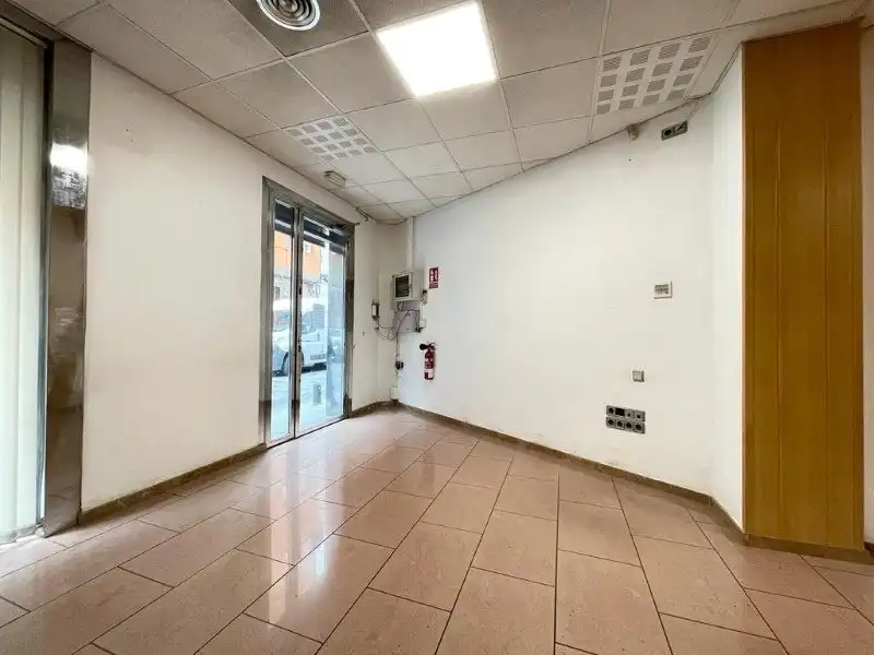 Local comercial en venda a Centre, imagen 6
