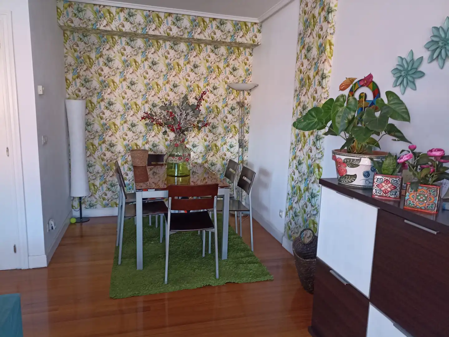 Comedor de Casa o chalet en venta en Castro-Urdiales con Calefacción, Jardín privado y Parquet