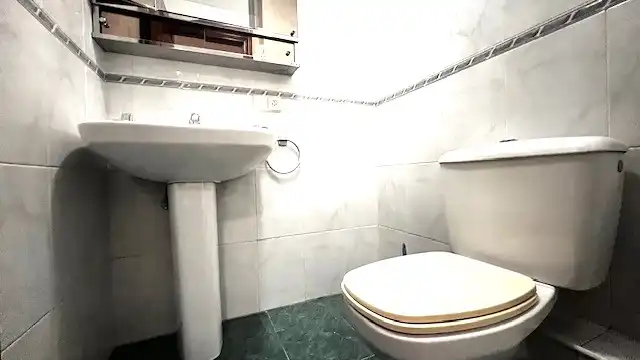 Baño de Piso en venta en A Coruña Capital  con Calefacción, Parquet y Trastero