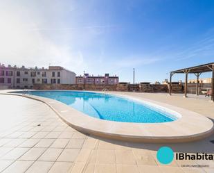 Swimming pool of Flat for sale in Manacor  with Air Conditioner, Heating and Private garden