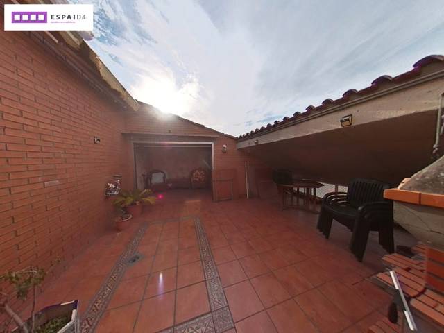 Dúplex en Venta en Carrer Sarrià de Ter en Sant Andreu - Gassó Vargas