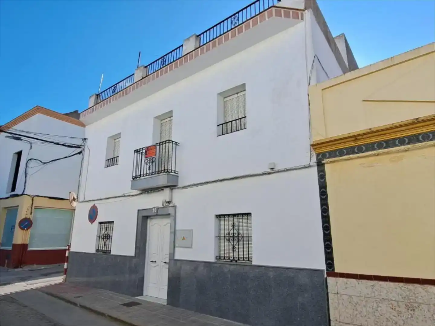 Exterior view of Country homes for sale in Lebrija  with Air Conditioner and Balcony