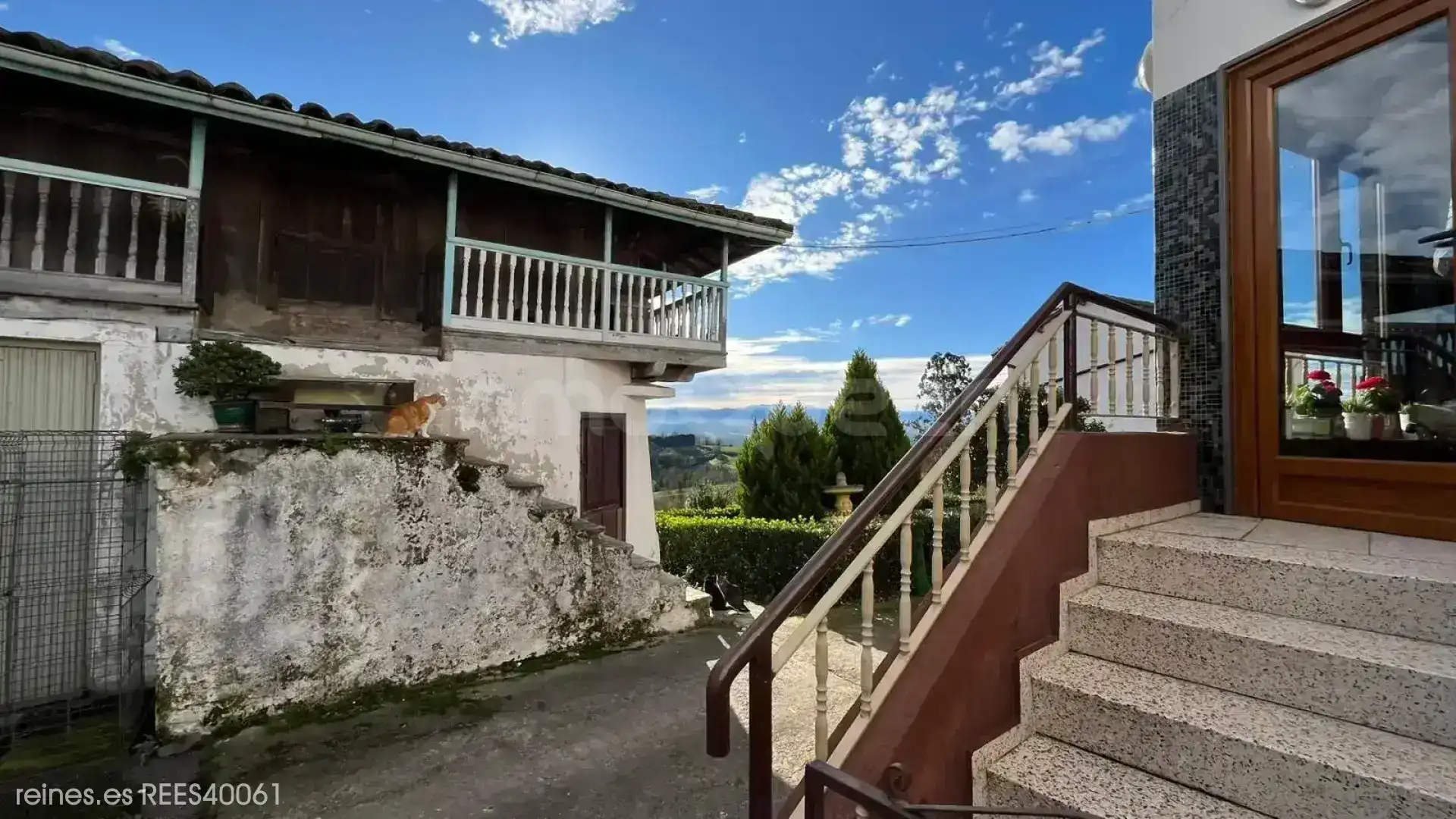 Außenansicht von Haus oder Chalet zum Verkauf in Siero mit Heizung, Privatgarten und Terrasse