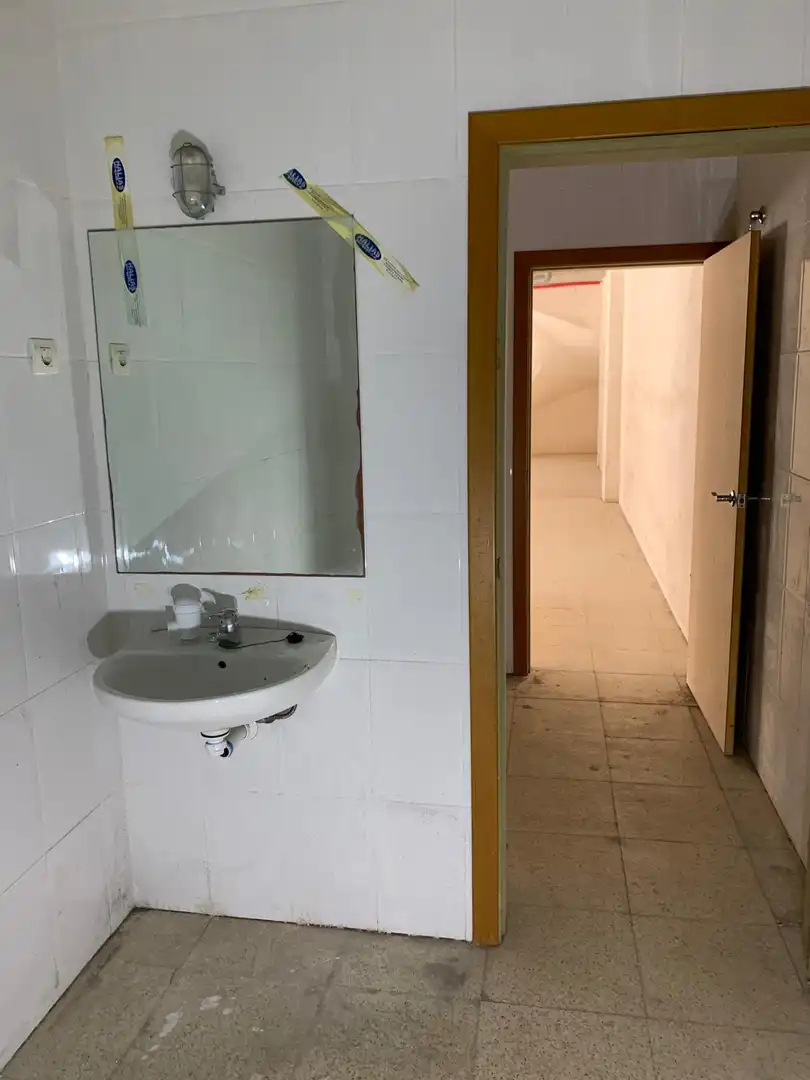Badezimmer von Geschaftsraum zum Verkauf in L'Hospitalet de Llobregat
