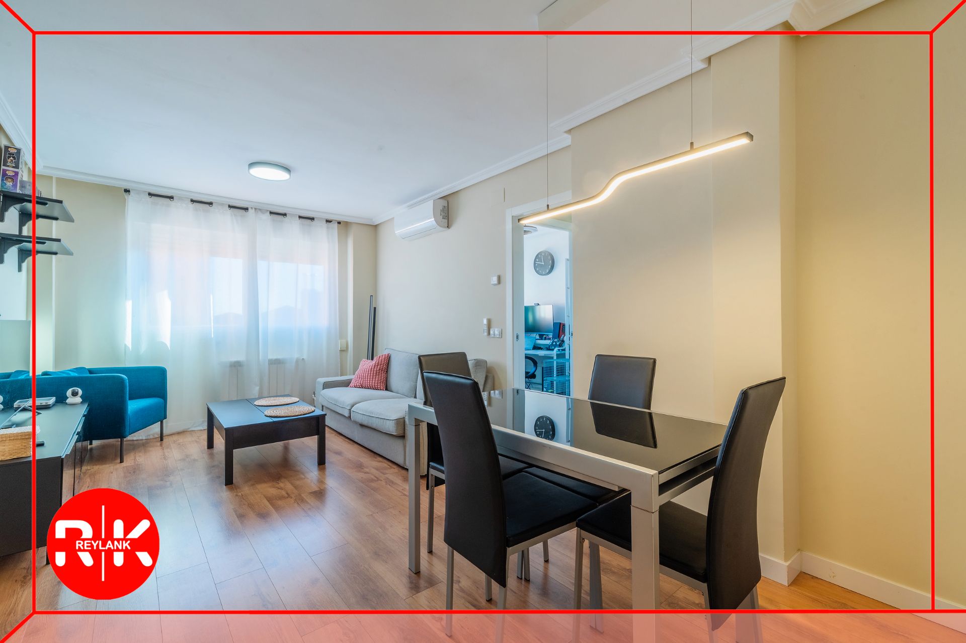 Living room of Flat for sale in San Fernando de Henares  with Air Conditioner, Heating and Oven