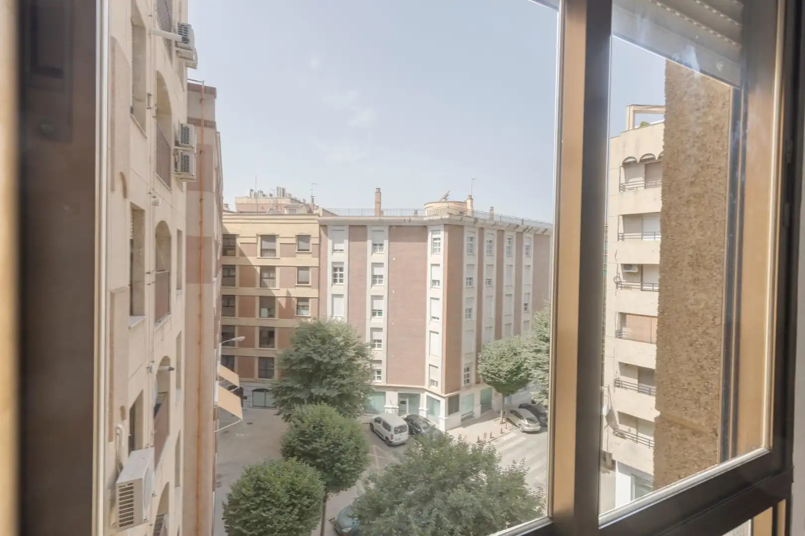 Vista exterior de Piso en venta en Granada