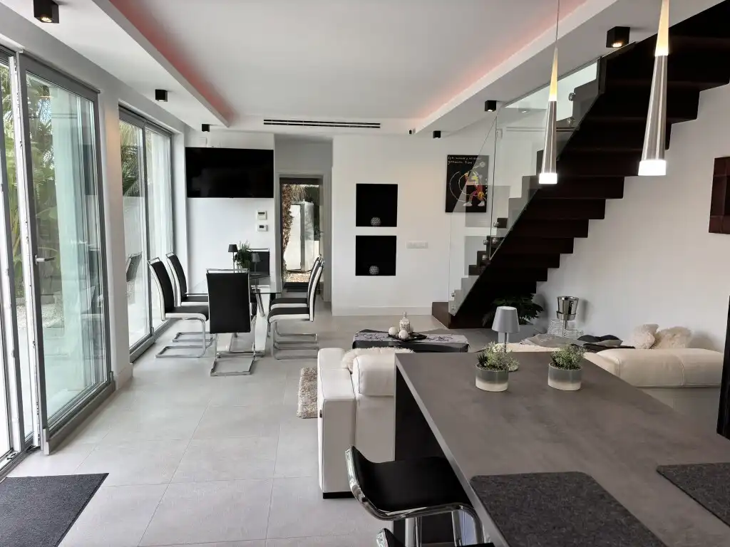 Sala de estar de Casa o chalet en venta en Alcúdia con Aire acondicionado, Calefacción y Jardín privado