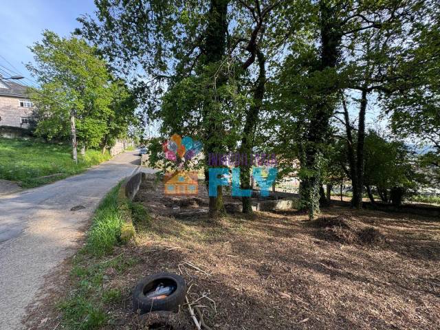 Terreno residencial en Venta en Avenida do Aeroporto en Cabral - Candeán