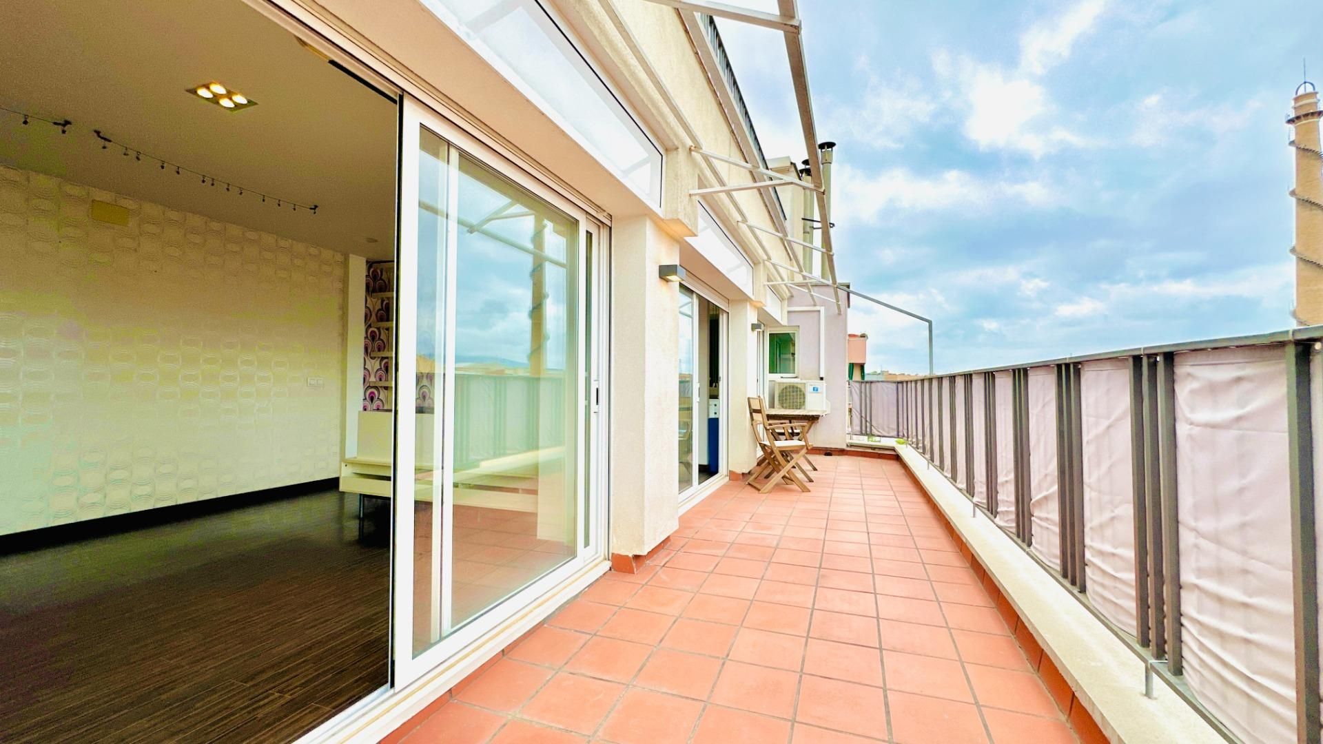 Terrace of Loft for sale in Terrassa  with Air Conditioner, Heating and Parquet flooring