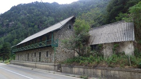 Foto 2 von Gebäude zum Verkauf in Carretera Aragonesa, 57, Bielsa, Huesca