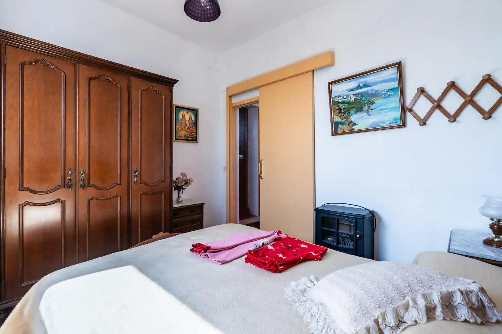 Schlafzimmer von Country house zum Verkauf in Fasnia