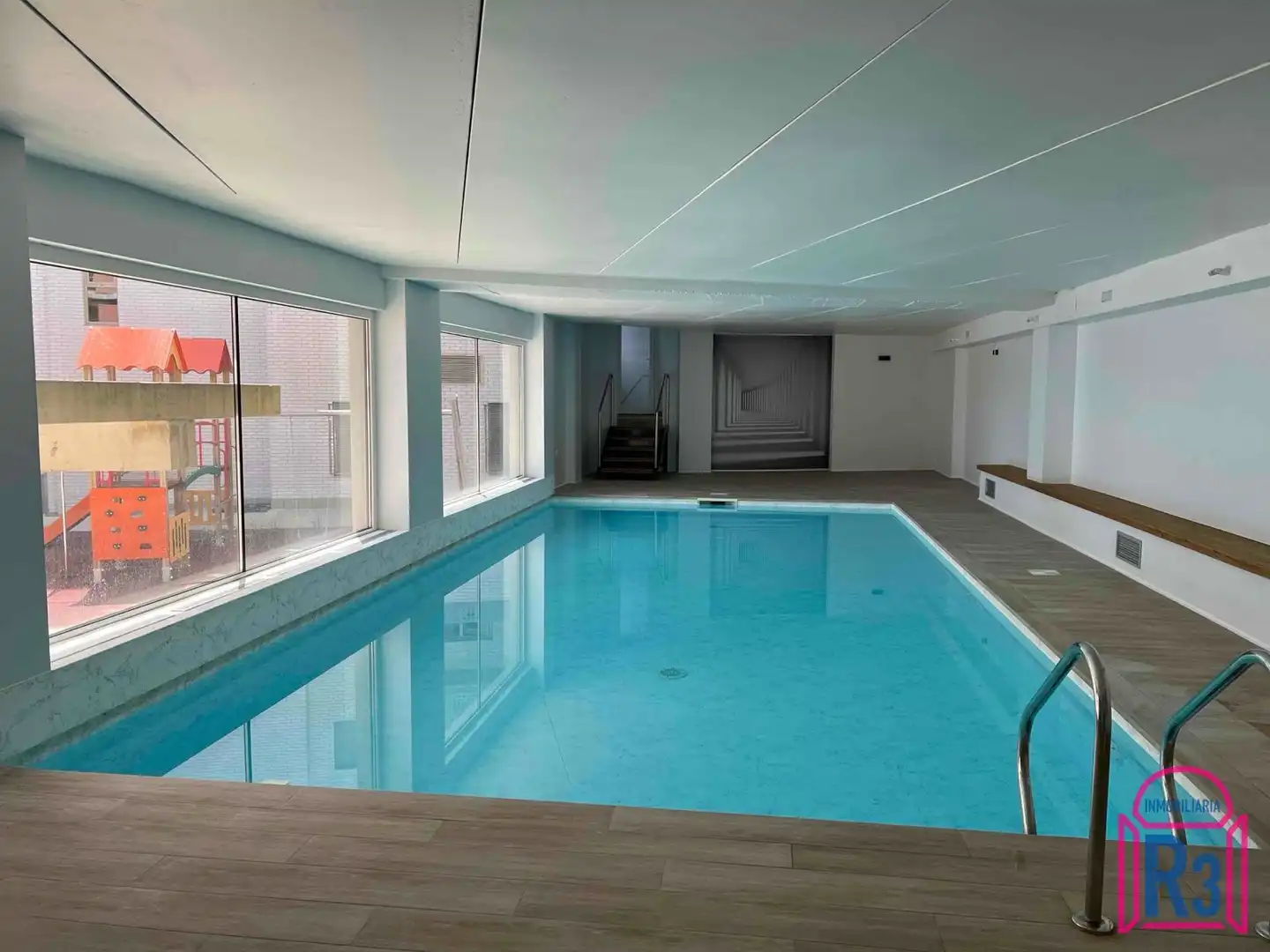 Swimming pool of Flat for sale in León Capital   with Heating, Terrace and Storage room