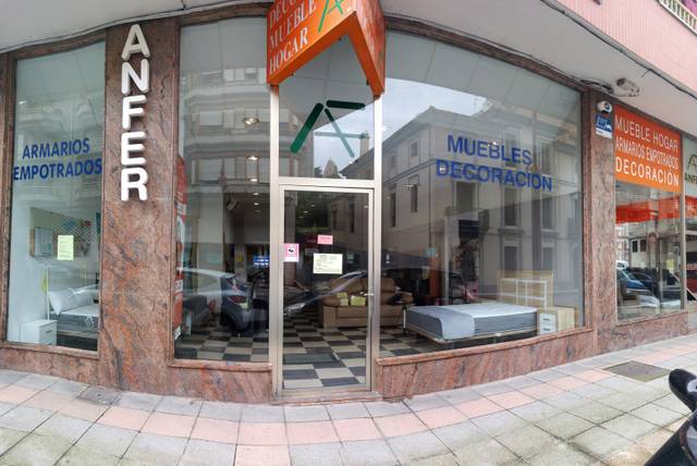 Local comercial en Venta en Calle Emperador, 14 en Centro