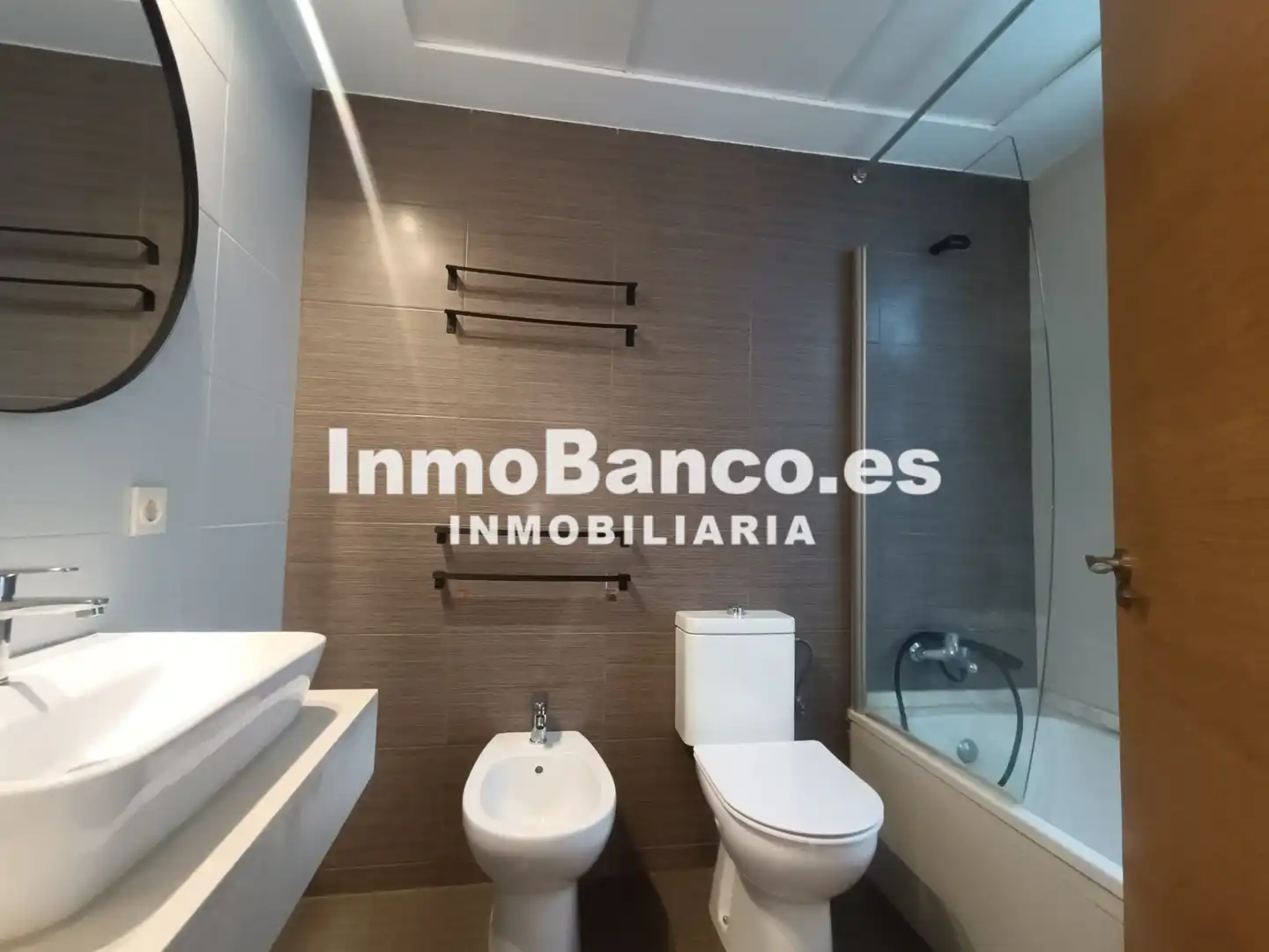 Detached homes for rent in La Pobla de Vallbona  with Air Conditioner, Heating and Terrace