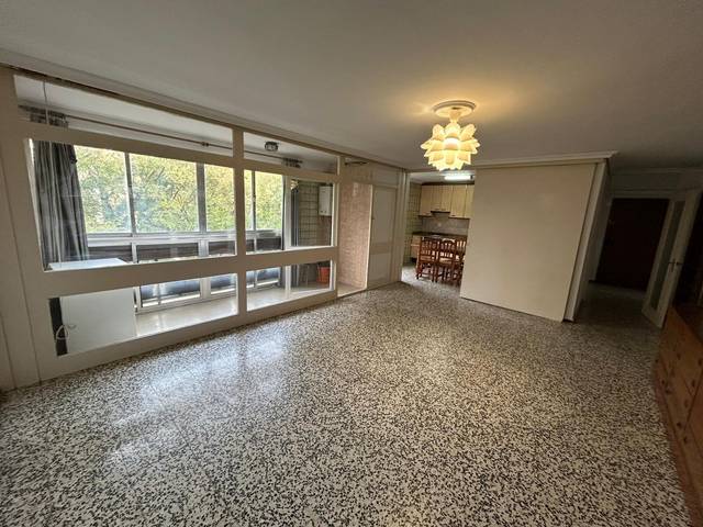 Piso en Venta en Avenida del Alcalde Juan Fernández en El Plantinar – Avda. La Paz - El Juncal