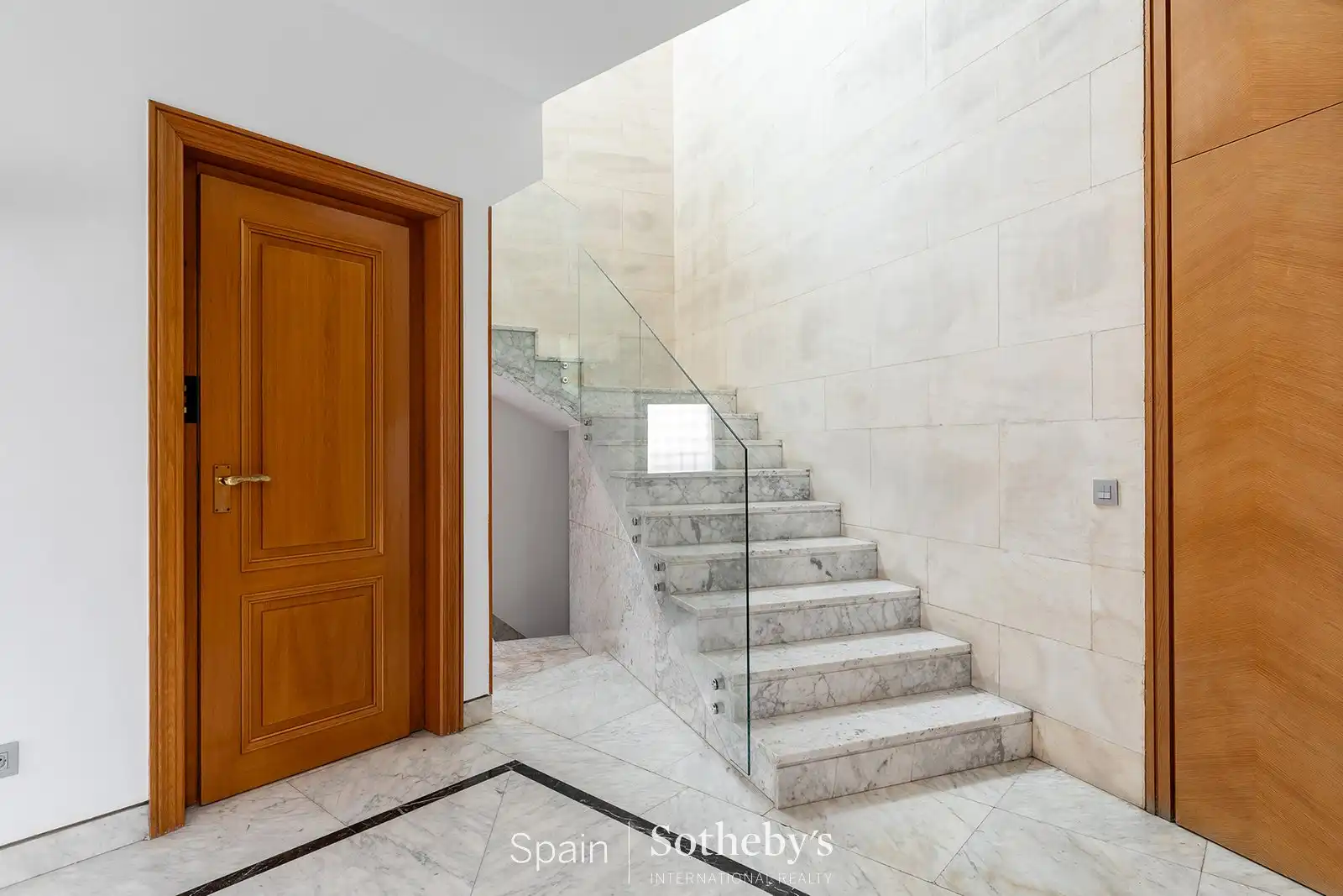 Houses for rent in Madrid  with Air Conditioner, Heating and Private garden