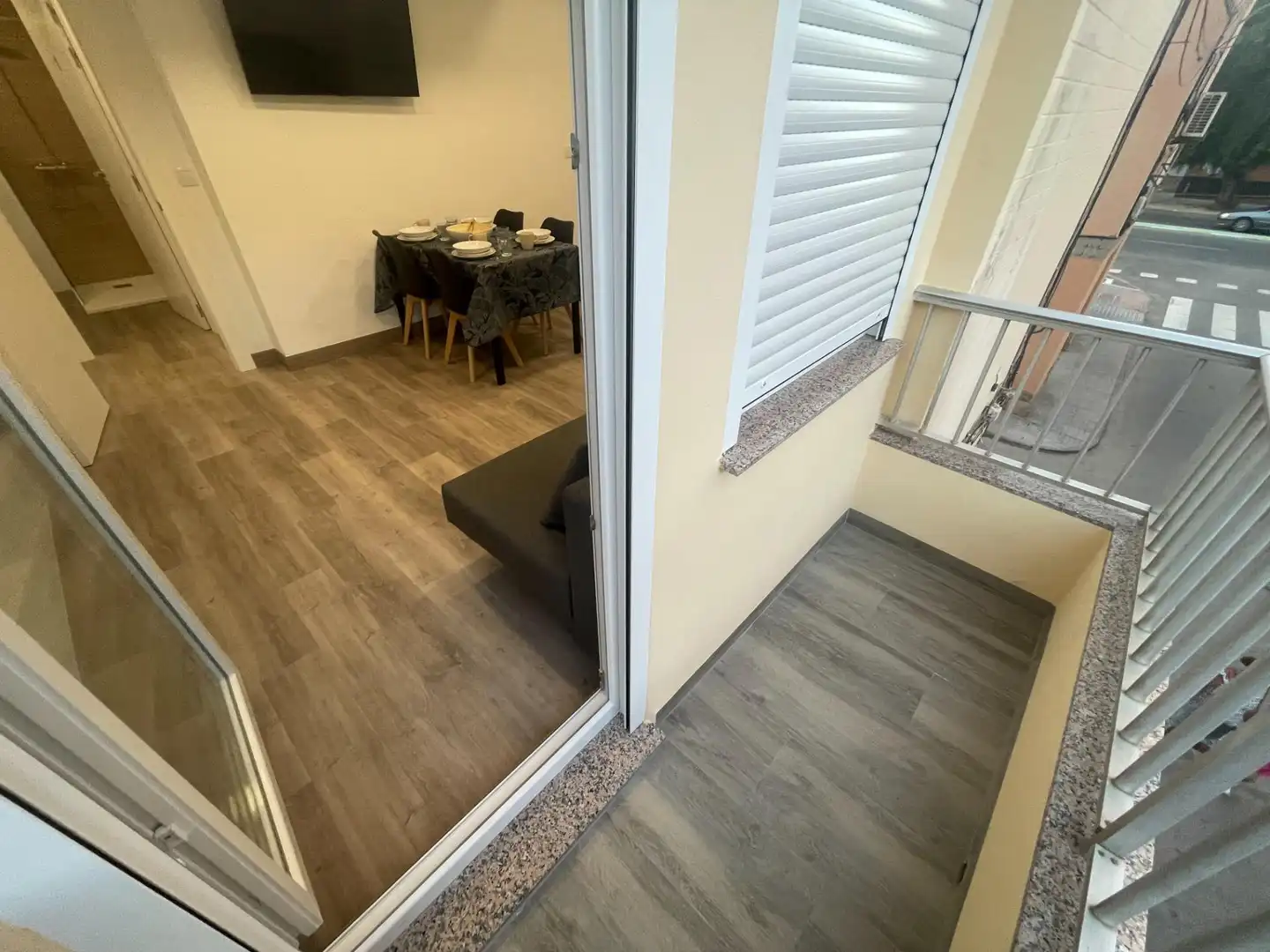 Balcony of Flat for share in Cartagena  with Air Conditioner, Heating and Furnished
