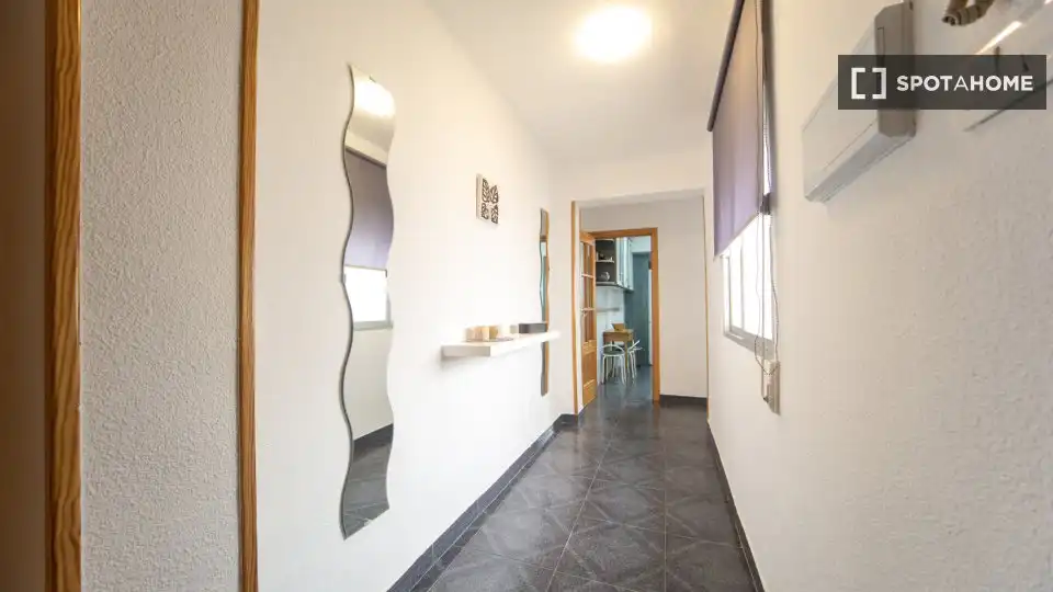 Room in Barrio de Zaidín