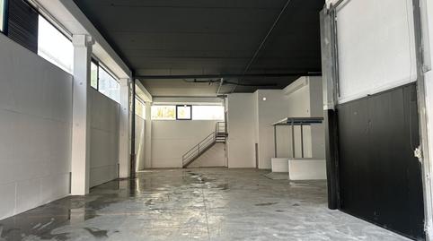 Foto 3 von Fabrikhallen zur Miete in Carrer de la Tècnica, Montigalà, Badalona